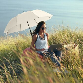 Fare Travelmate 6139 strandparasol en paraplu in &eacute;&eacute;n - gebroken wit